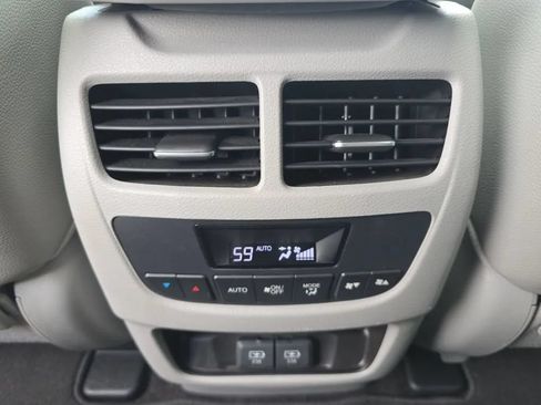 Used 2018 Acura MDX SH-AWD image 45