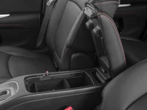 Used 2017 Dodge Journey GT image 18