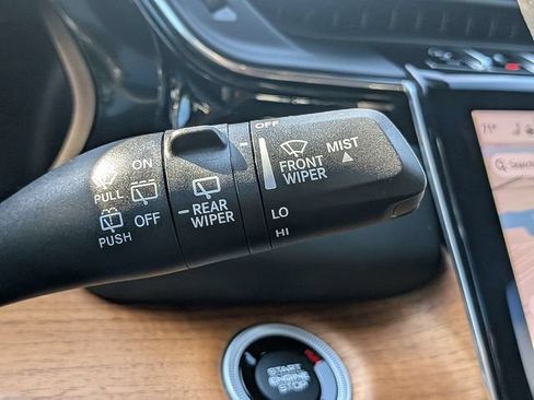 Used 2024 Jeep Grand Cherokee L Summit AWD/4WD image 30
