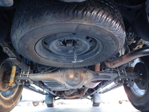 Used 2013 Toyota Tacoma 4x4 Double Cab w/ TRD Sport Pkg image 16