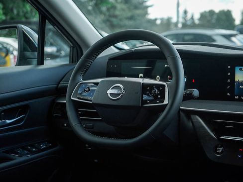 New 2025 Nissan Murano SV w/ Cargo Package image 16