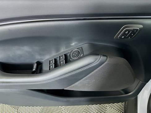 Used 2023 Ford Mustang Mach-E Select w/ Comfort Package Lite image 15