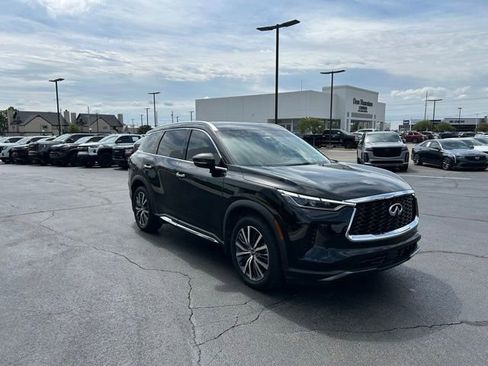 Used 2023 INFINITI QX60 Sensory w/ Vision Package AWD/4WD image 4