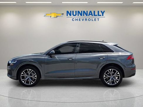Used 2020 Audi Q8 Premium w/ Black Optic Package AWD/4WD image 2