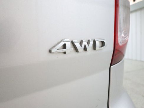 Used 2014 Ford Explorer XLT image 21