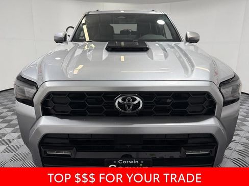 Used 2026 Toyota 4Runner TRD Sport Premium AWD/4WD image 2