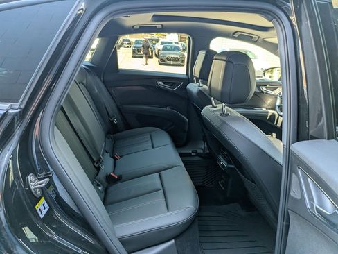 Used 2023 Audi Q4 e-tron Prestige AWD/4WD image 26