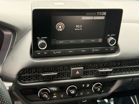 Used 2025 Honda HR-V LX image 19