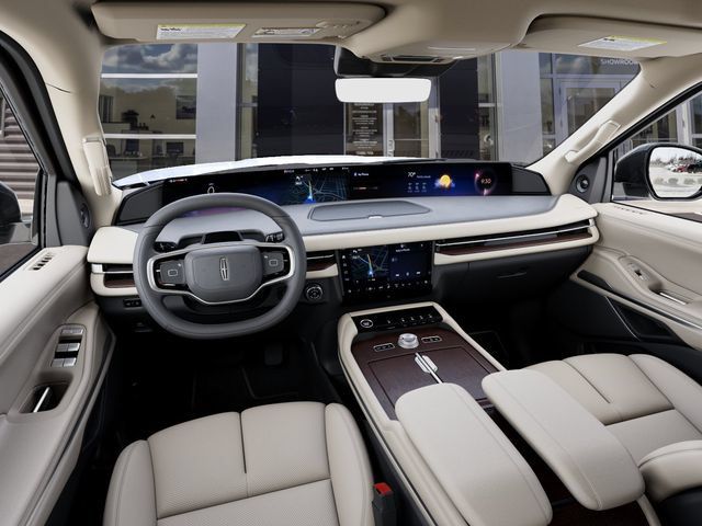 New 2027 Lincoln Navigator L Reserve RWD image 9