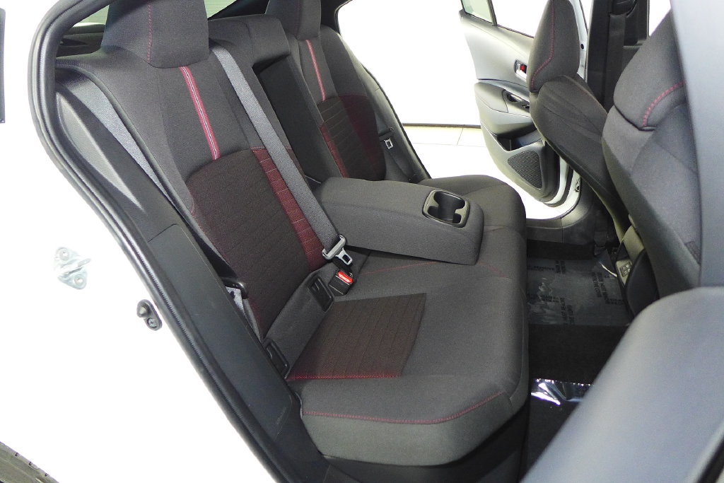 Used 2024 Toyota Corolla SE w/ SE Package FWD image 20