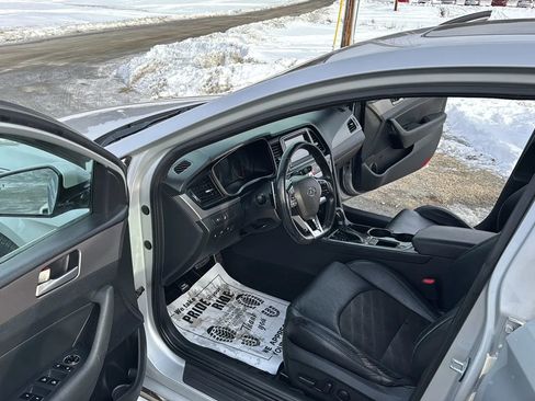 Used 2018 Hyundai Sonata Sport FWD image 11