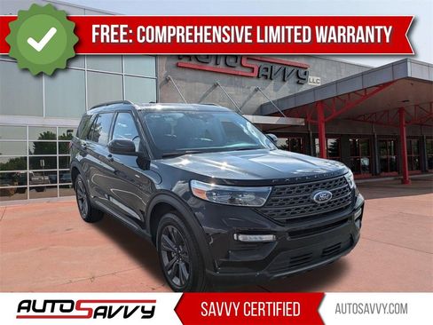 Used 2024 Ford Explorer XLT w/ Equipment Group 202A image 1