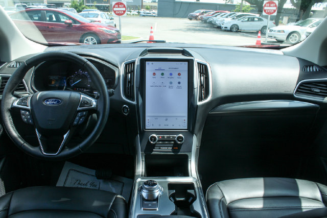 Used 2022 Ford Edge SEL w/ Convenience Package AWD/4WD image 17