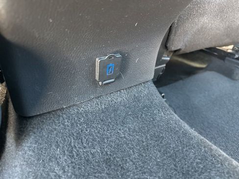 Used 2020 Toyota Camry SE image 33