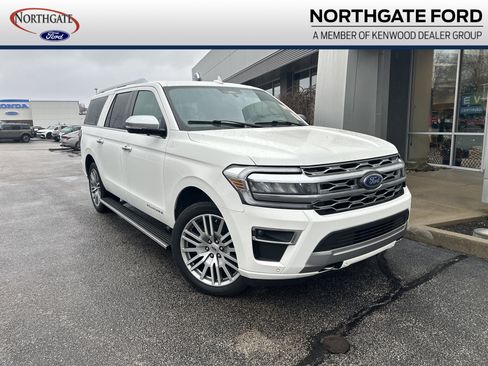 Used 2022 Ford Expedition Max Platinum image 1