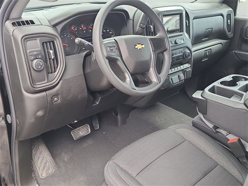 New 2026 Chevrolet Silverado 1500 Custom image 18