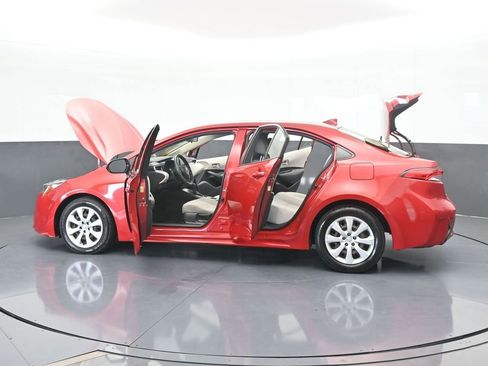 Used 2020 Toyota Corolla LE image 68