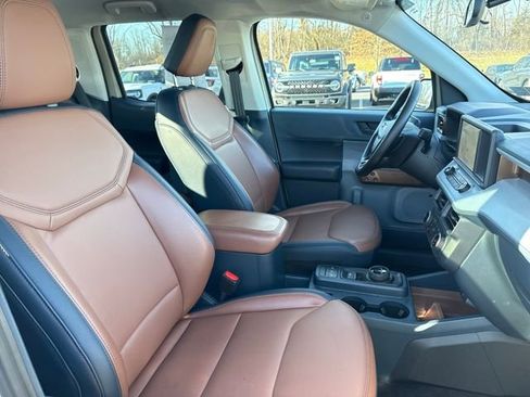 Used 2024 Ford Maverick Lariat image 10