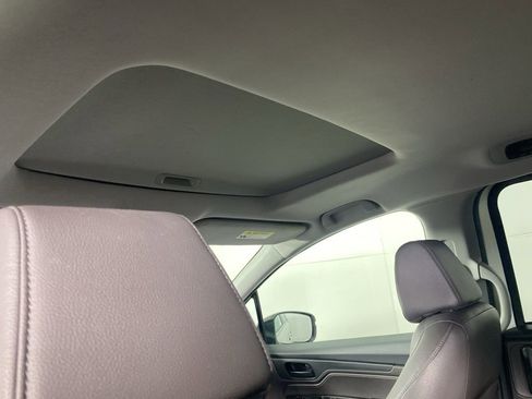 Used 2018 Honda Odyssey EX-L image 15