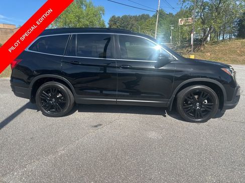 Used 2022 Honda Pilot Special Edition image 2