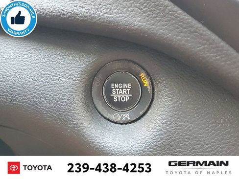 Used 2019 Jeep Cherokee Limited image 33