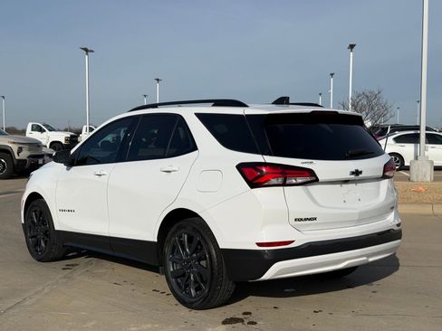 Certified 2022 Chevrolet Equinox RS image 5