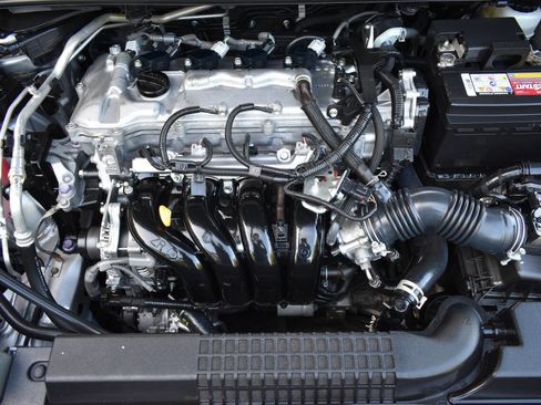 Used 2021 Toyota Corolla XLE FWD image 46