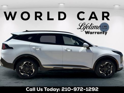 New 2026 Kia Sportage SX FWD image 8