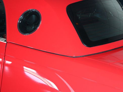 Used 2005 Ford Thunderbird RWD image 20
