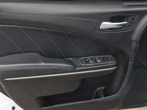 Used 2022 Dodge Charger R/T w/ Plus Group RWD image 14