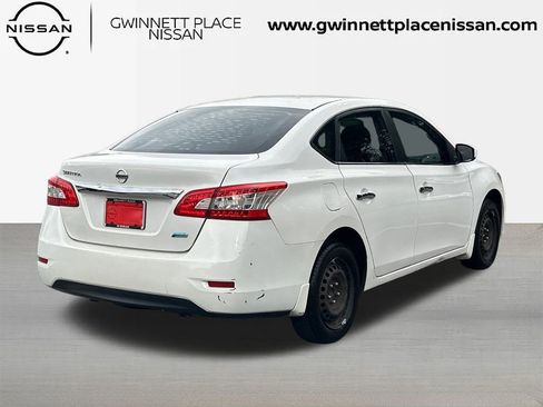 Used 2014 Nissan Sentra S image 5