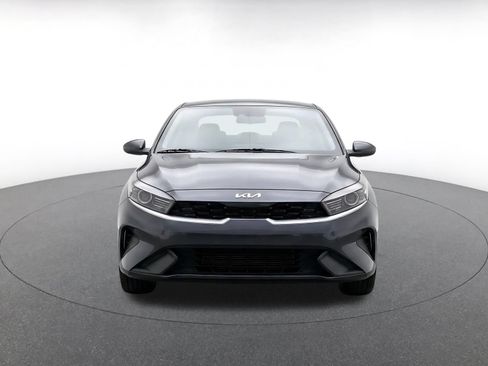 Used 2024 Kia Forte LXS FWD image 2