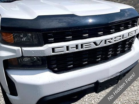 Used 2020 Chevrolet Silverado 1500 Custom w/ Custom Value Package AWD/4WD image 25