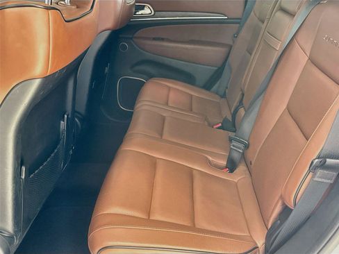 Used 2016 Jeep Grand Cherokee Summit w/ Platinum Series Group AWD/4WD image 5