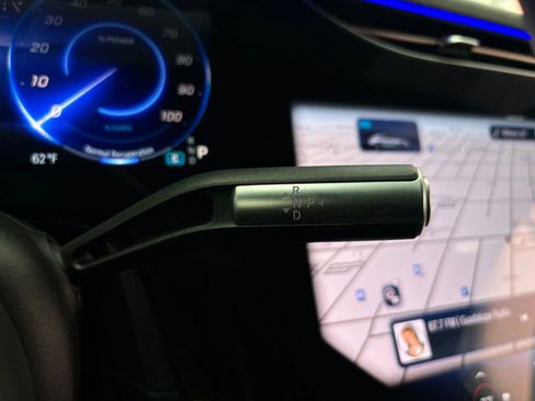 Certified 2023 Mercedes-Benz EQS 580 4MATIC Sedan image 15