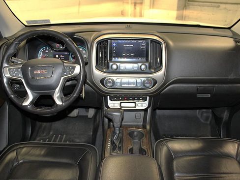 Used 2019 GMC Canyon Denali AWD/4WD image 9