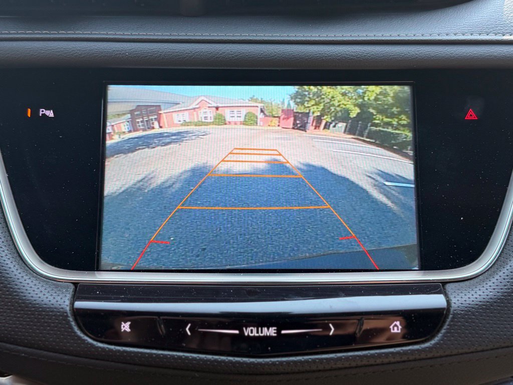 Used 2017 Cadillac XT5 FWD image 24