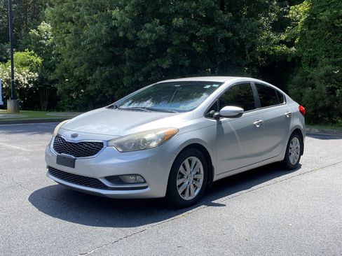 Used 2014 Kia Forte EX w/ Protection Package FWD image 5