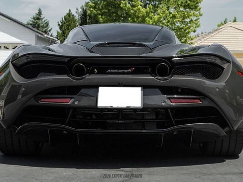 Used 2018 McLaren 720S Luxury RWD image 7