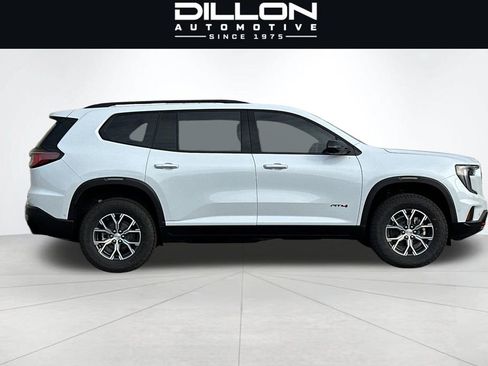 Used 2026 GMC Acadia AT4 w/ Super Cruise Package AWD/4WD image 3