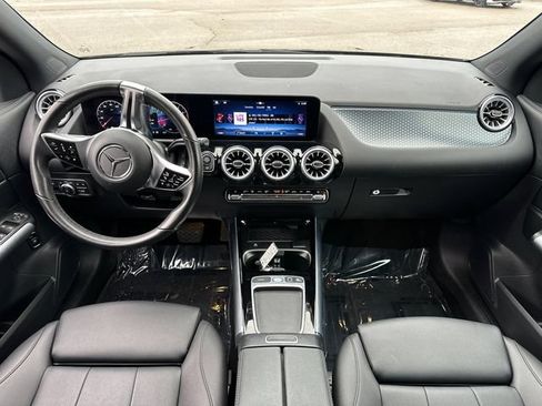 Used 2025 Mercedes-Benz GLA 250 4MATIC image 18