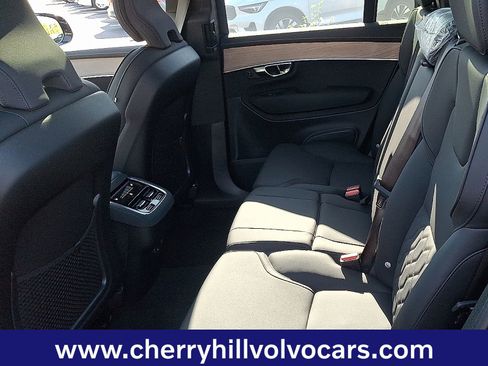 Certified 2025 Volvo XC90 B6 Plus image 12