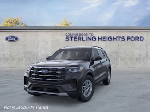 New 2026 Ford Explorer Active image 2