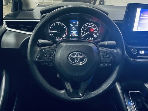Used 2025 Toyota Corolla LE FWD image 26