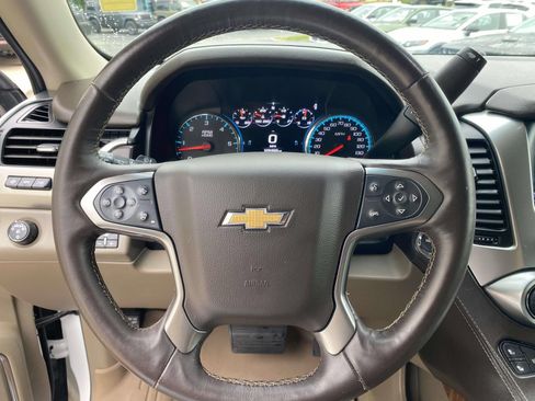 Used 2018 Chevrolet Tahoe Premier RWD image 21