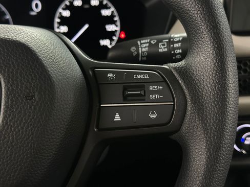 New 2026 Honda HR-V LX image 28