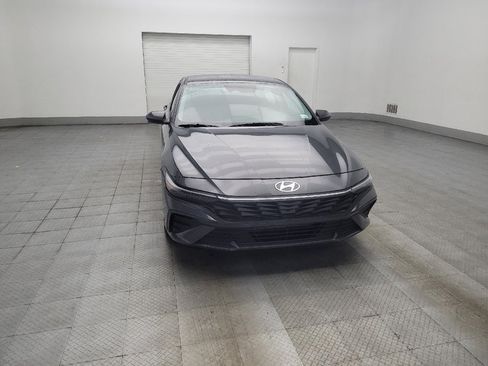 Used 2024 Hyundai Elantra SEL FWD image 14