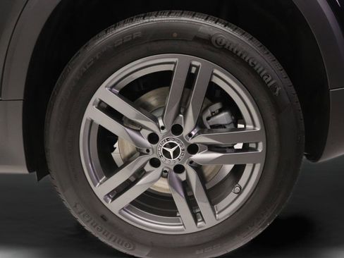 New 2026 Mercedes-Benz GLB 250 image 10