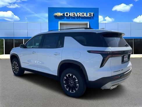 New 2026 Chevrolet Traverse Z71 w/ Enhanced Driving Package image 5