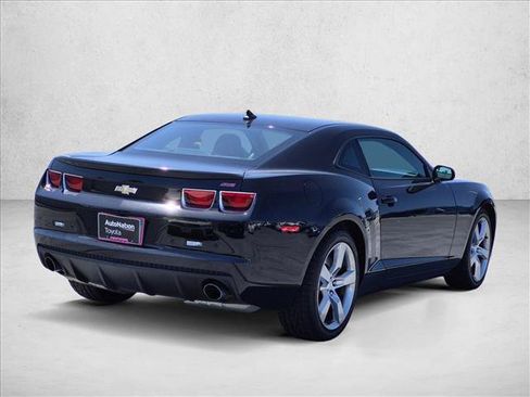 Used 2010 Chevrolet Camaro SS w/ RS Package RWD image 5